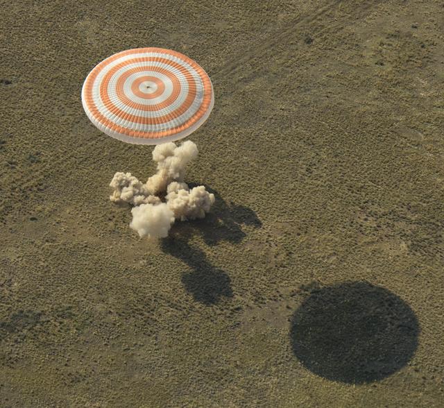 NASA image: Expedition 59 Soyuz MS-11 Landing