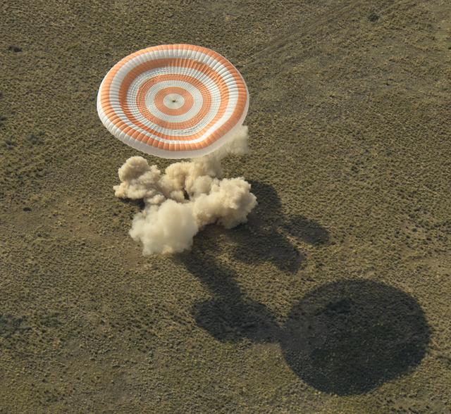 NASA image: Expedition 59 Soyuz MS-11 Landing
