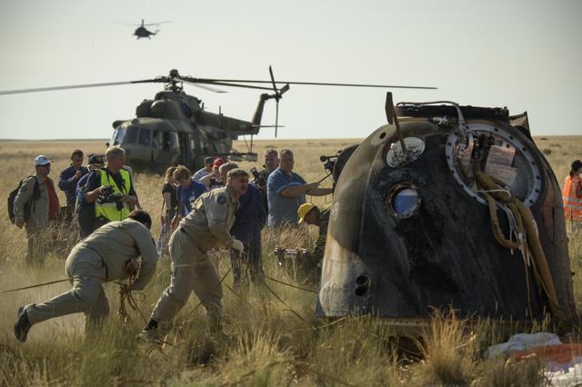 NASA image: Expedition 59 Soyuz MS-11 Landing