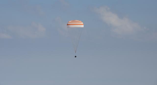 NASA image: Expedition 59 Soyuz MS-11 Landing