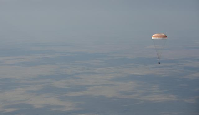 NASA image: Expedition 59 Soyuz MS-11 Landing