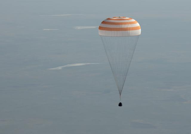 NASA image: Expedition 59 Soyuz MS-11 Landing
