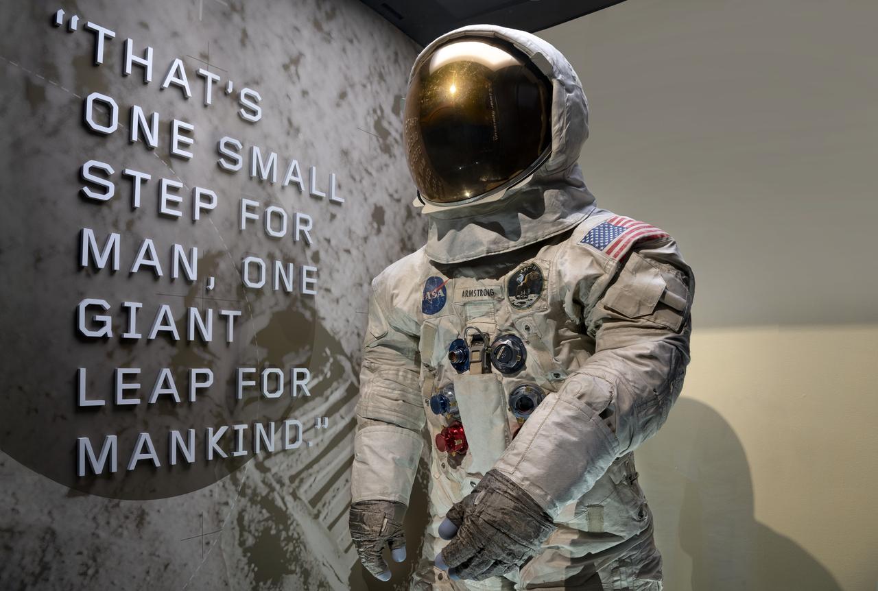 Neil Armstrong's Pressure Suit, A7-L, A19730040000, Apollo 11, that he wore to walk on the moon July 20, 1969 in its new display case in The Wright Brothers & the Invention of the Aerial Age Gallery of the National Air and Space Museum, July 12, 2019. (Smithsonian Air and Space Museum photo by Jim Preston)      [20190712JP-0084] [NASM2019-03985]