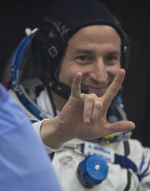 NASA image: Expedition 60 Preflight