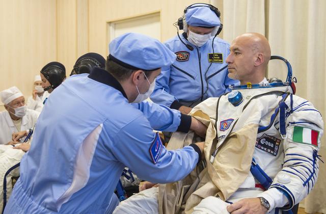 NASA image: Expedition 60 Preflight