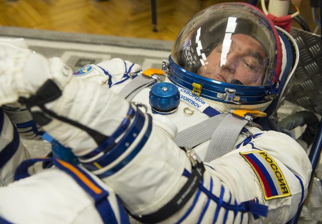 NASA image: Expedition 60 Preflight