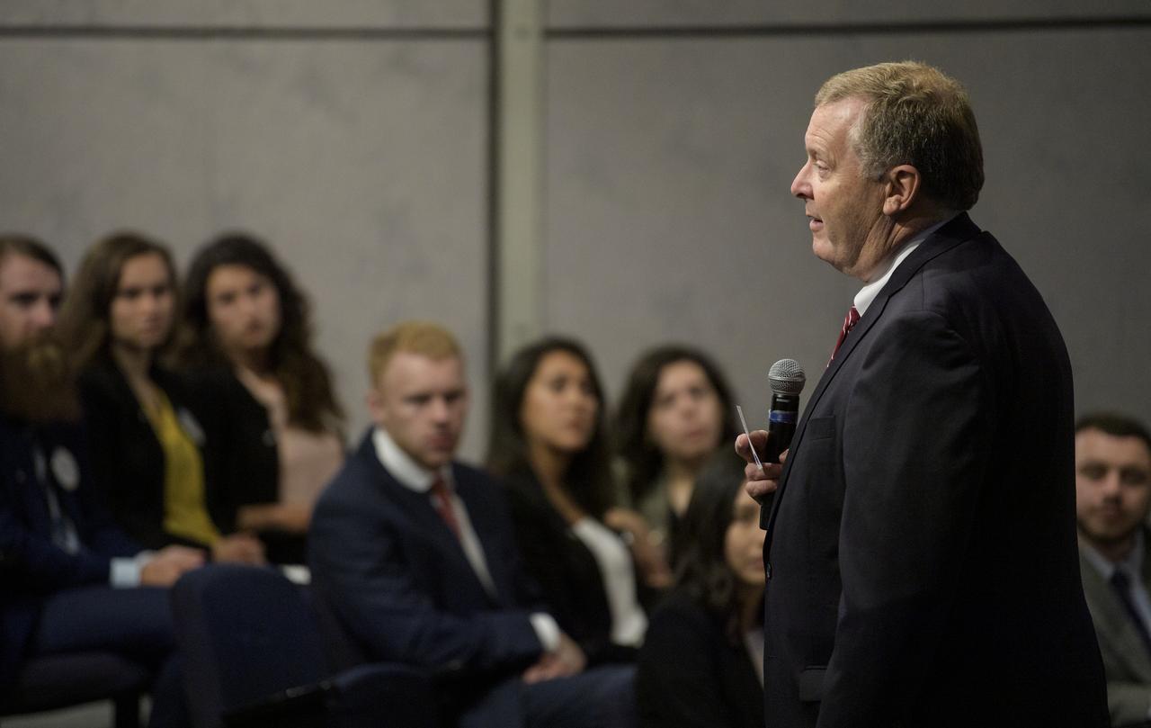 NASA Deputy Administrator Jim Morhard speaks during the 2019 Annual Earth Science Applications Showcase, Thursday, Aug. 1, 2019 at NASA Headquarters in Washington, DC. Every summer students and young professionals from NASA’s Applied Sciences’ DEVELOP National Program come to NASA Headquarters and present their research projects. DEVELOP is a training and development program where students work on Earth science research projects, mentored by science advisers from NASA and partner agencies, and extend research results to local communities. Photo Credit: (NASA/Joel Kowsky)