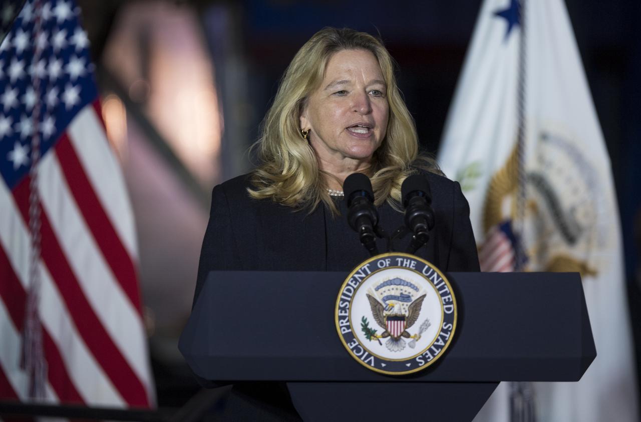 John and Adrienne Mars Director of the National Air and Space Museum Ellen Stofan delivers remarks during the sixth meeting of the National Space Council, Tuesday, Aug. 20, 2019 at the Smithsonian National Air and Space Museum's Steven F. Udvar-Hazy Center in Chantilly, Va. Chaired by the Vice President, the council's role is to advise the President regarding national space policy and strategy, and review the nation's long-range goals for space activities. Photo Credit: (NASA/Aubrey Gemignani)