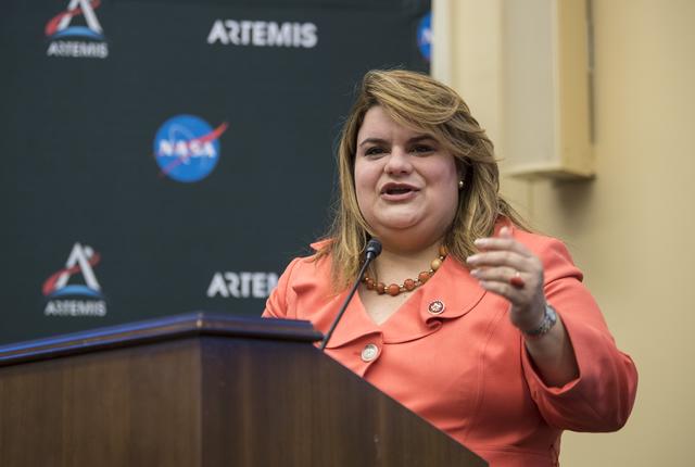 NASA image: Women's Caucus Event on Artemis