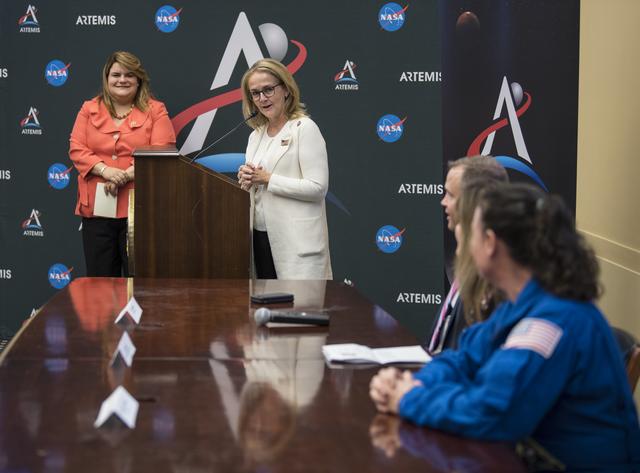 NASA image: Women's Caucus Event on Artemis