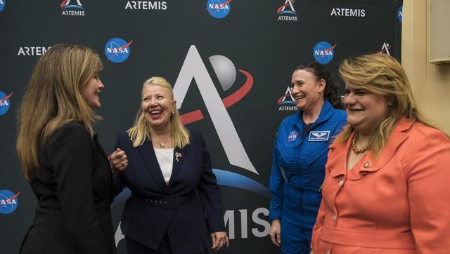 NASA image: Women's Caucus Event on Artemis