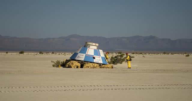 NASA image: Boeing CST-100 Starliner Landing Rehearsals