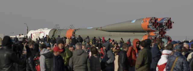 NASA image: Expedition 61 Preflight