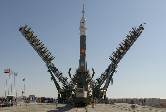 NASA image: Expedition 61 Soyuz Rollout