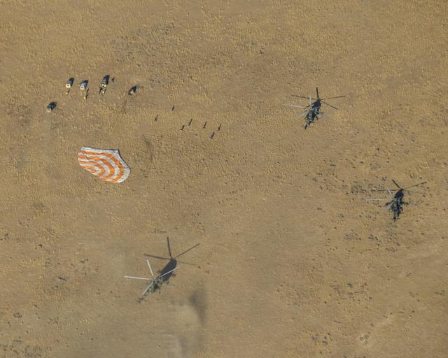 NASA image: Expedition 60 Soyuz MS-12 Landing