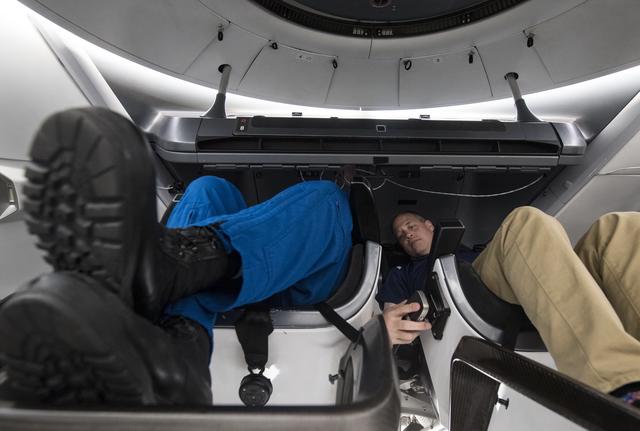 NASA image: NASA Administrator Visits SpaceX HQ