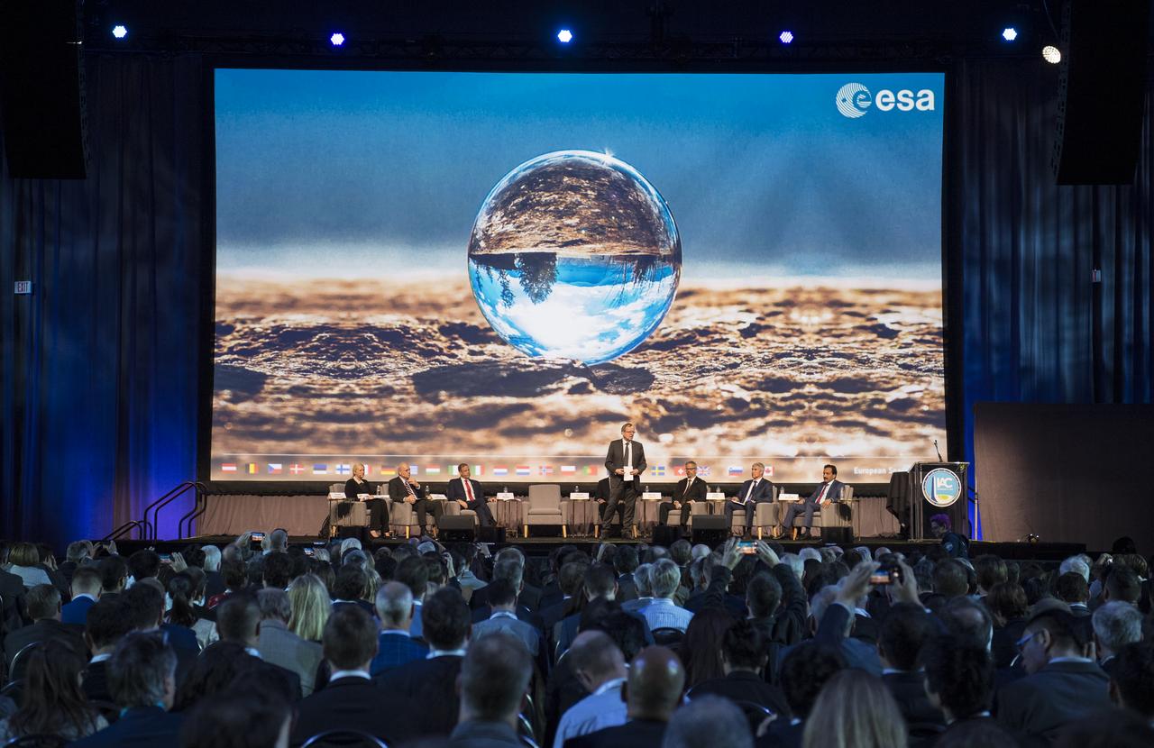 Johann-Dietrich Woerner, Director General of ESA (European Space Agency), speaks during the Heads of Agency Plenary of the 70th International Astronautical Congress, Monday, Oct. 21, 2019 at the Walter E. Washington Convention Center in Washington. Photo Credit: (NASA/Joel Kowsky)