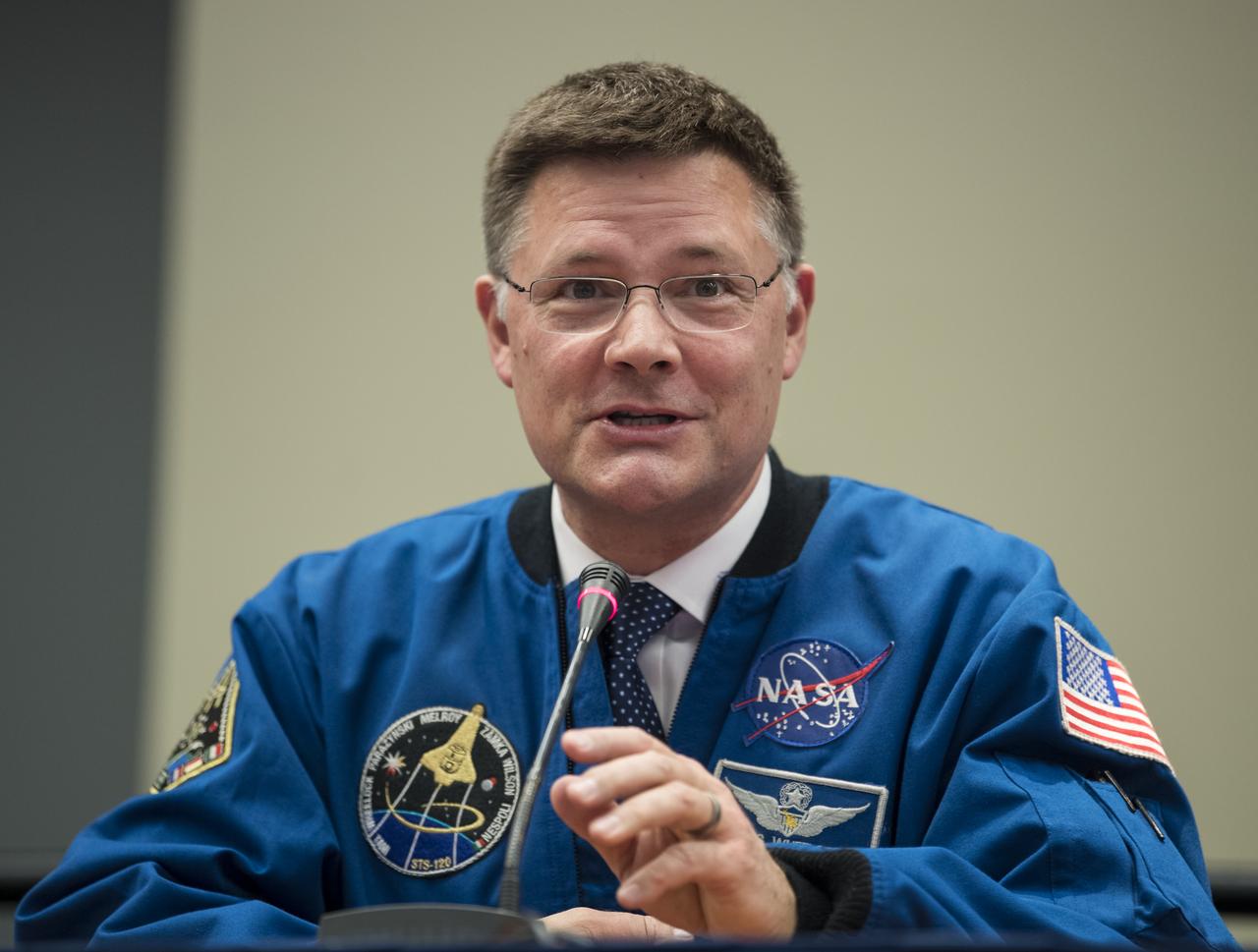 NASA astronaut Doug Wheelock, speaks about his time in space at a STEM day session with students during the 70th International Astronautical Congress, Wednesday, Oct. 23, 2019 at the Walter E. Washington Convention Center in Washington. Photo credit: (NASA/Aubrey Gemignani)
