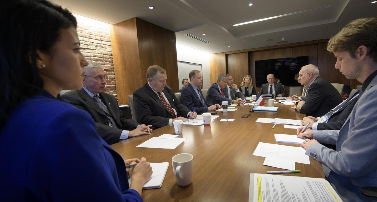 Jean-Yves Le Gall, President of the Centre National d’Études Spatiales (CNES), 2nd from right, talks with NASA Administrator Jim Bridenstine, 4th from left, during a meeting at the 70th International Astronautical Congress, Thursday, Oct. 24, 2019, in Washington. Photo Credit: (NASA/Bill Ingalls)