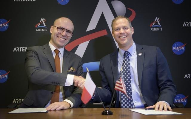 NASA image: 70th International Astronautical Congress