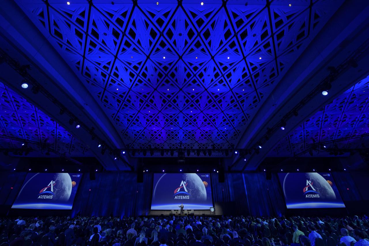 NASA Administrator Jim Bridenstine gives an update on the agency’s Artemis program and the critical role international partnerships have in returning astronauts to the Moon and going on to Mars at the 70th International Astronautical Congress, Friday, Oct. 25, 2019, in Washington. Photo Credit: (NASA/Bill Ingalls)