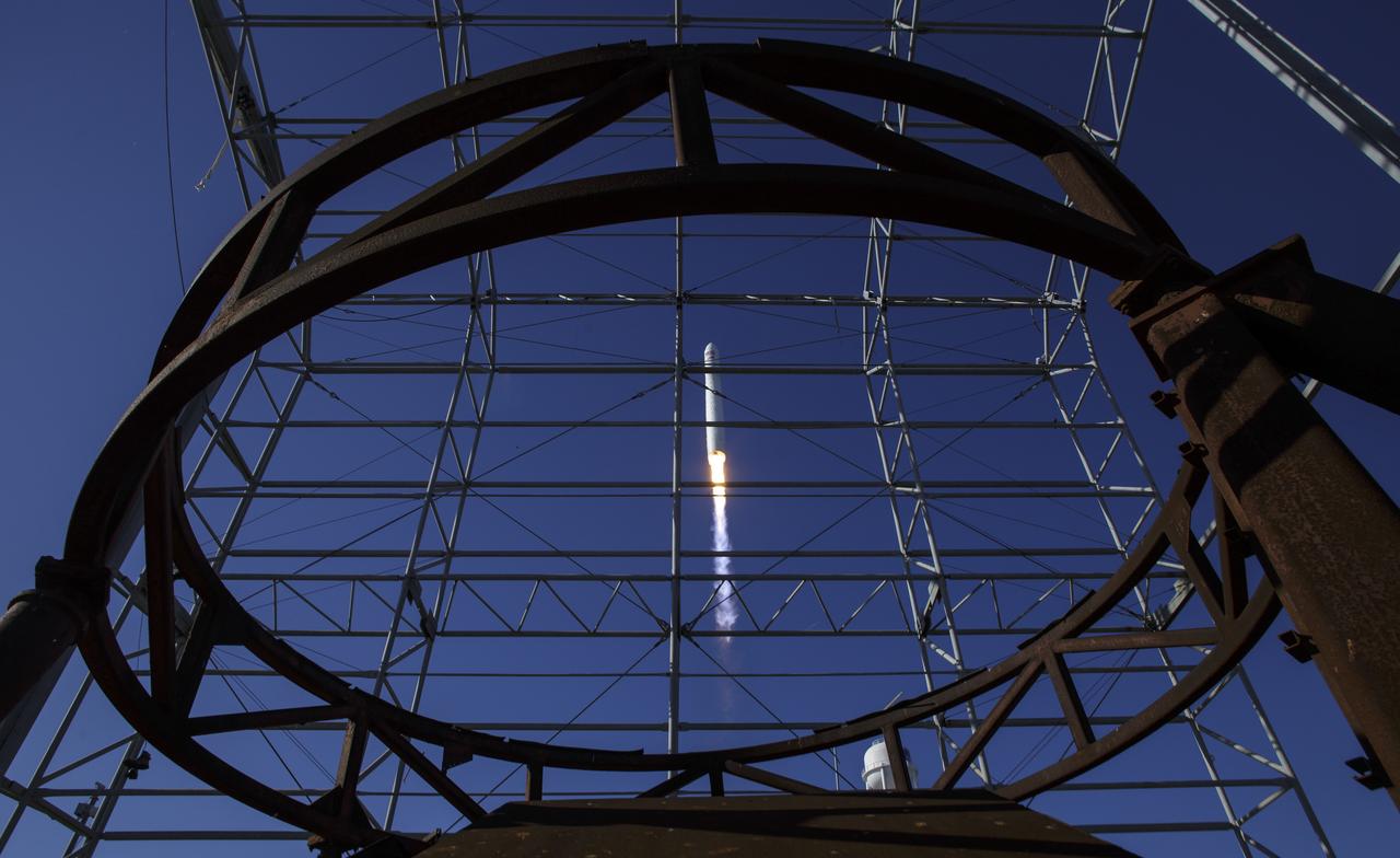 The Northrop Grumman Antares rocket, with Cygnus resupply spacecraft onboard, launches from Pad-0A of NASA's Wallops Flight Facility, Saturday, November 2, 2019, in Virginia.  Northrop Grumman’s 12th contracted cargo resupply mission with NASA to the International Space Station will deliver about 8,200 pounds of science and research, crew supplies and vehicle hardware to the orbital laboratory and its crew. Photo Credit: (NASA/Bill Ingalls)