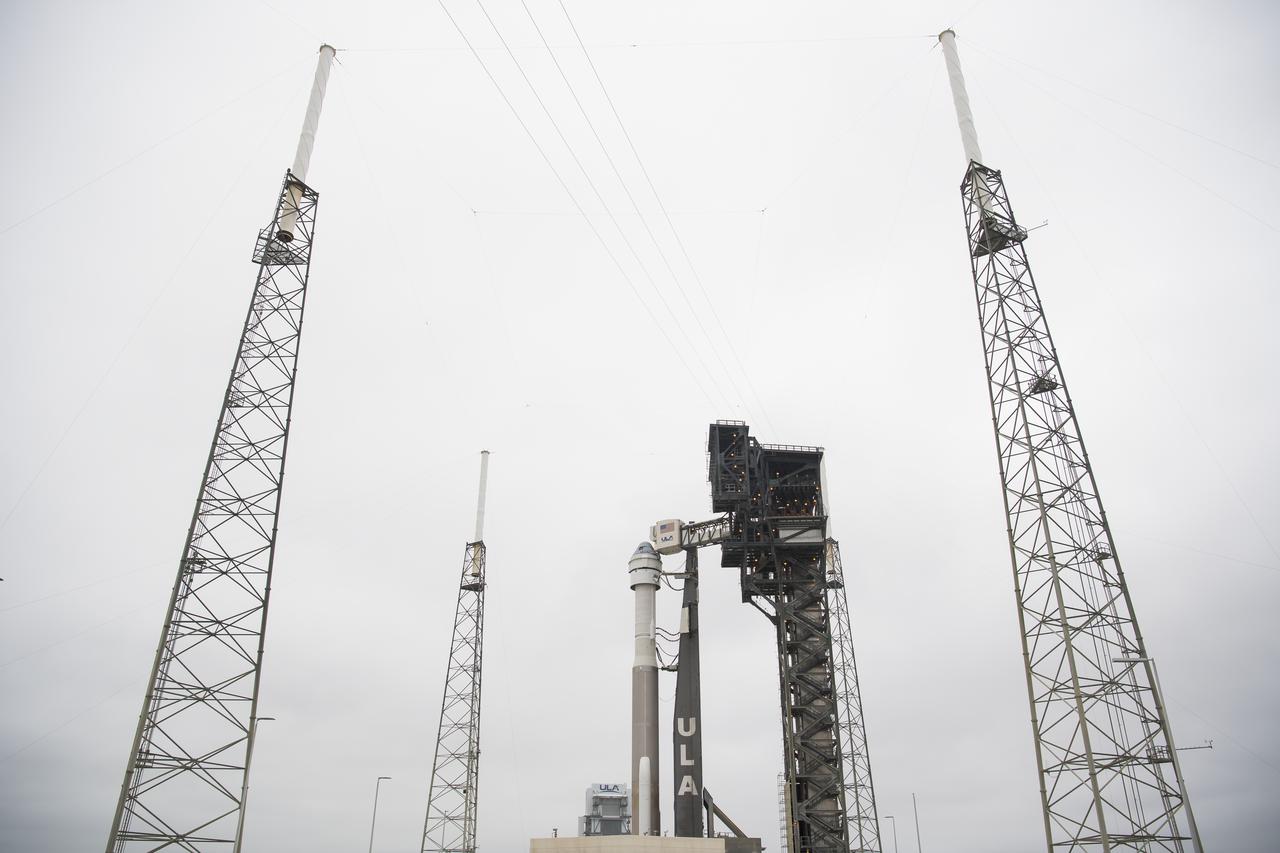 A United Launch Alliance Atlas V rocket with Boeing’s CST-100 Starliner spacecraft onboard is seen on the launch pad at Space Launch Complex 41 ahead of the Orbital Flight Test mission, Wednesday, Dec. 18, 2019 at Cape Canaveral Air Force Station in Florida. The uncrewed Orbital Flight Test with be Starliner’s maiden mission to the International Space Station for NASA's Commercial Crew Program. The mission, currently targeted for a 6:26 a.m. EST launch on Dec. 20, will serve as an end-to-end test of the system's capabilities. Photo Credit: (NASA/Joel Kowsky)