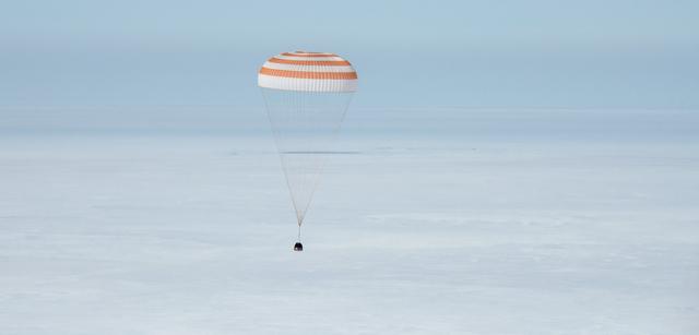 NASA image: Expedition 61 Soyuz Landing