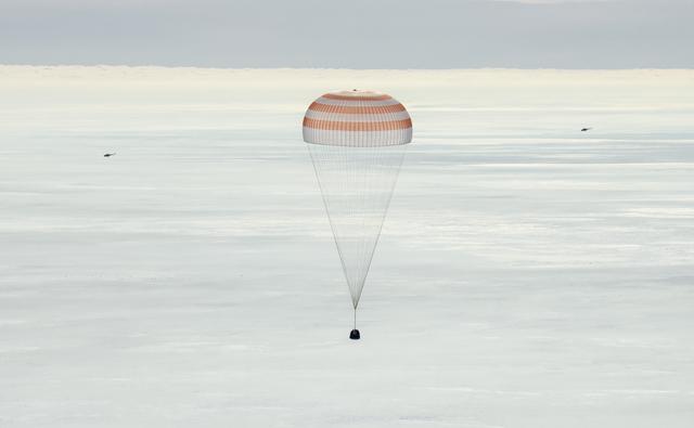 NASA image: Expedition 61 Soyuz Landing