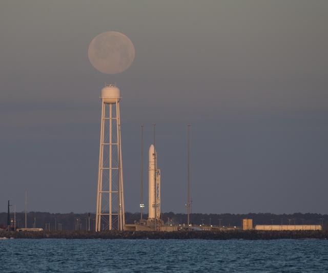 NASA image: Northrop Grumman Antares CRS-13 Prelaunch