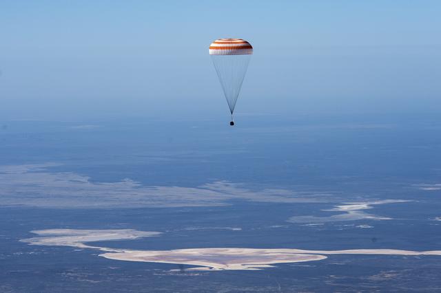 NASA image: Expedition 62 Soyuz Landing