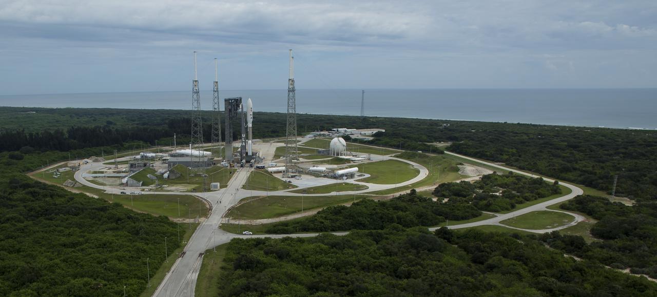 A United Launch Alliance Atlas V rocket with NASA’s Mars 2020 Perseverance rover onboard is seen on the launch pad at Space Launch Complex 41 after being rolled out of the Vertical Integration Facility, Tuesday, July 28, 2020, at Cape Canaveral Air Force Station in Florida. The Perseverance rover is part of NASA’s Mars Exploration Program, a long-term effort of robotic exploration of the Red Planet. Launch is scheduled for Thursday, July 30. Photo Credit: (NASA/Joel Kowsky)
