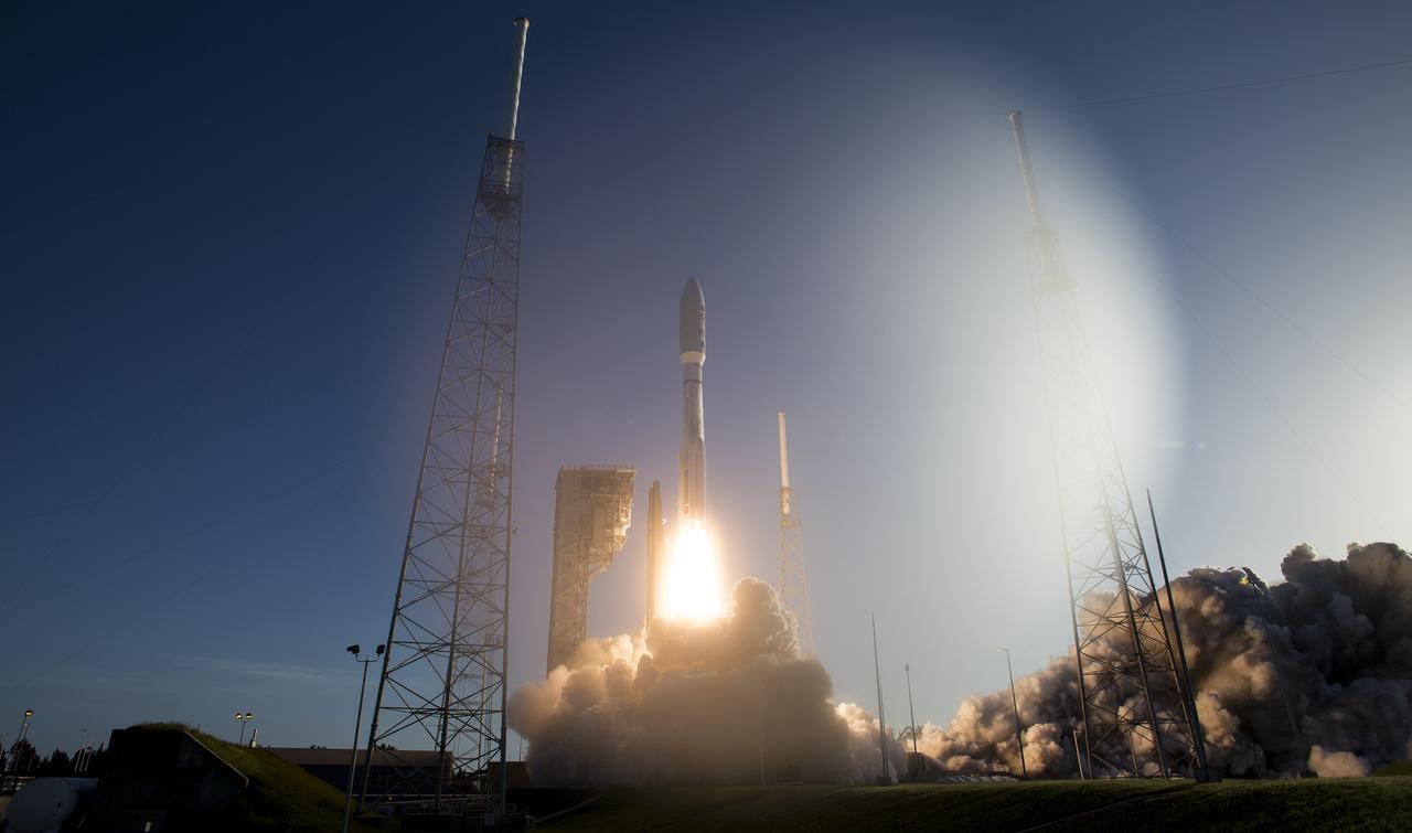 A United Launch Alliance Atlas V rocket with NASA’s Mars 2020 Perseverance rover onboard launches from Space Launch Complex 41, Thursday, July 30, 2020, at Cape Canaveral Air Force Station in Florida. The Perseverance rover is part of NASA’s Mars Exploration Program, a long-term effort of robotic exploration of the Red Planet. Photo Credit: (NASA/Joel Kowsky)