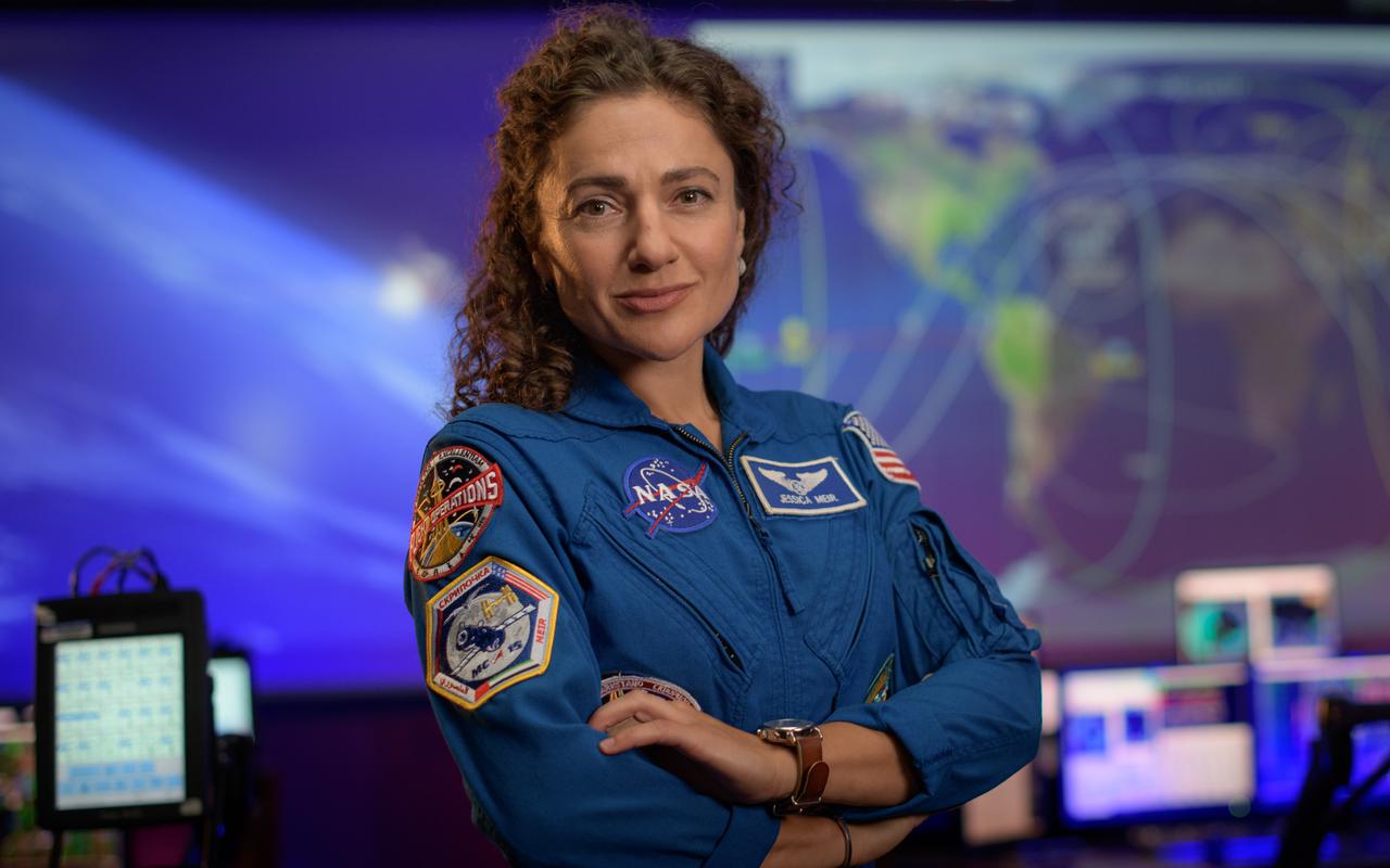 NASA astronaut Jessica Meir poses for a portrait, Tuesday, Sept. 15, 2020, in the Blue Flight Control Room at NASA’s Johnson Space Center in Houston. Photo Credit: (NASA/Bill Ingalls)