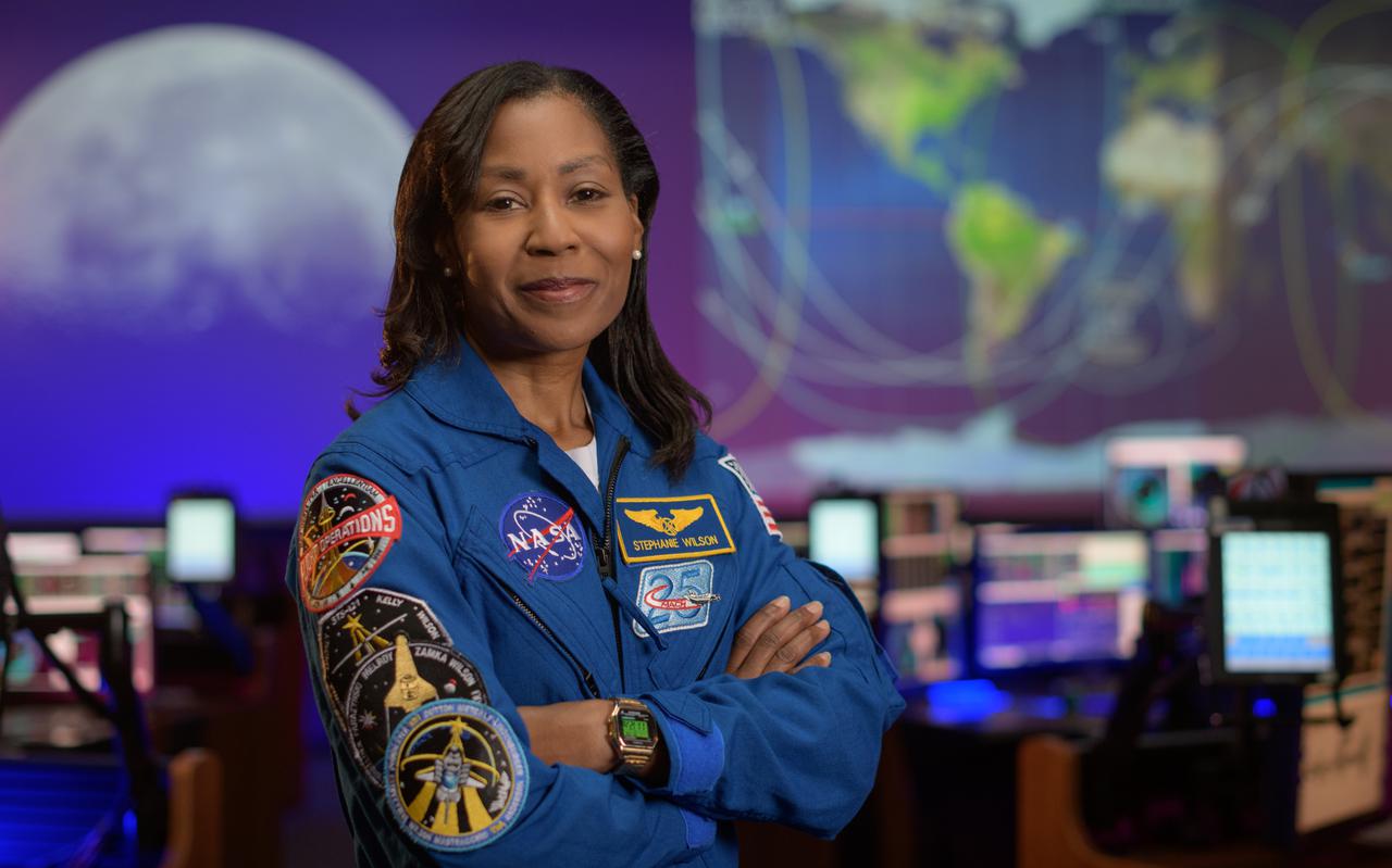 NASA astronaut Stephanie Wilson poses for a portrait, Wednesday, Sept. 16, 2020, in the Blue Flight Control Room at NASA’s Johnson Space Center in Houston. Photo Credit: (NASA/Bill Ingalls)