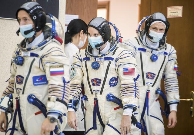 NASA image: Expedition 64 Crew Qualification Exams