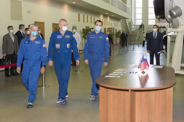 NASA image: Expedition 64 Crew Qualification Exams
