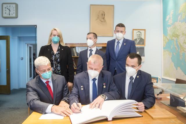 NASA image: Expedition 64 Crew Guest Book Signing