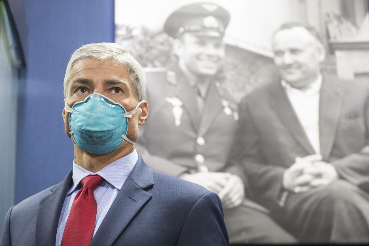 Expedition 64 backup crew member, NASA astronaut Mark Vande Hei, is seen at the conclusion of a press conference, Thursday, Sept. 24, 2020 at the Gagarin Cosmonaut Training Center (GCTC) in Star City, Russia. Photo Credit: (NASA/GCTC/Andrey Shelepin)