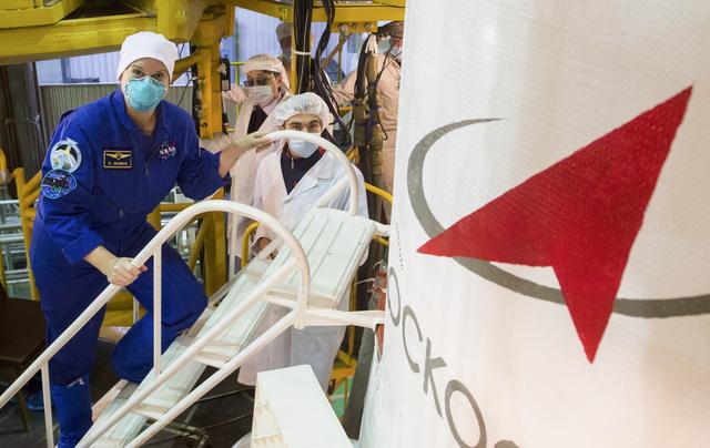 NASA image: Expedition 64 Preflight