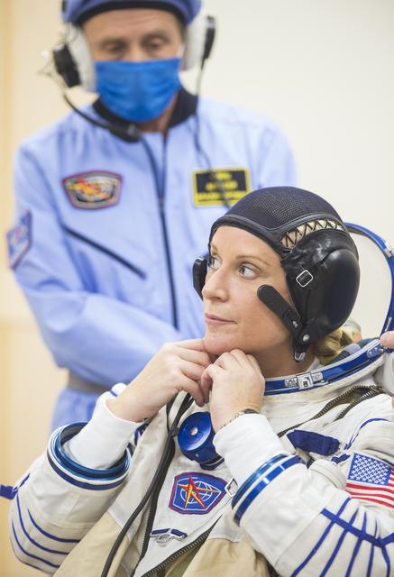 NASA image: Expedition 64 Preflight