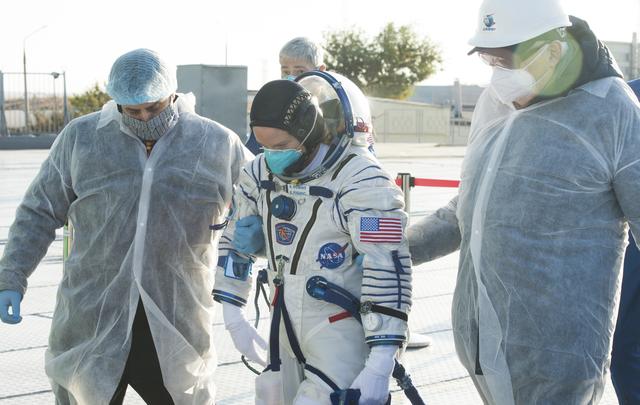 NASA image: Expedition 64 Preflight