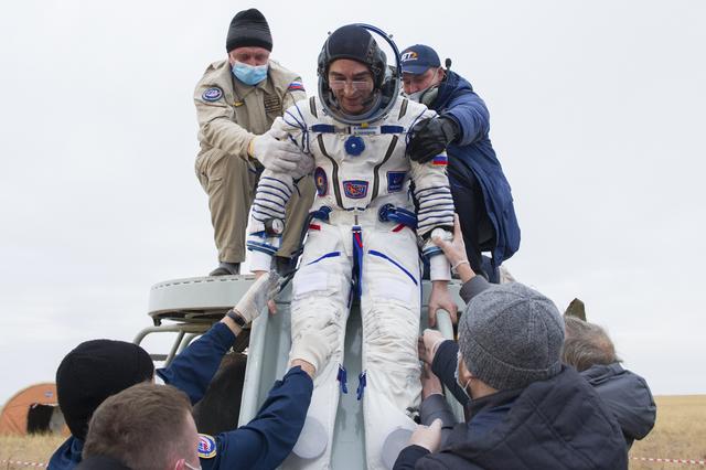 Expedition 63 Soyuz Landing