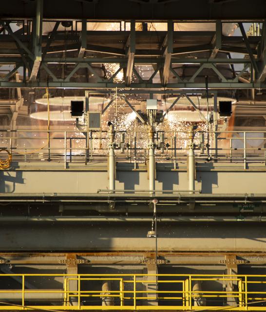 NASA image: Hot Fire Test of SLS Rocket Core Stage