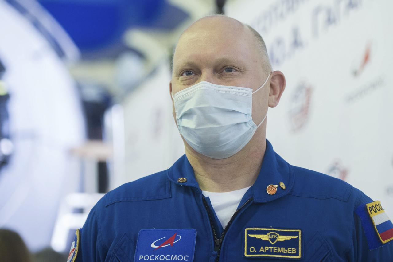 Expedition 65 backup crew member, Oleg Artemyev of Roscosmos, is seen during Soyuz qualification exams Saturday, March 20, 2021 at the Gagarin Cosmonaut Training Center (GCTC) in Star City, Russia, in advance of the Expedition 65 launch April 9 from Baikonur Cosmodrome in Kazakhstan to the International Space Station. Photo Credit: (NASA/GCTC/Andrey Shelepin)