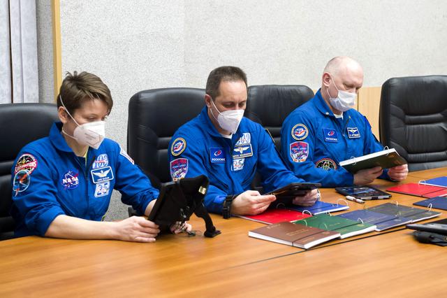 NASA image: Expedition 65 Preflight