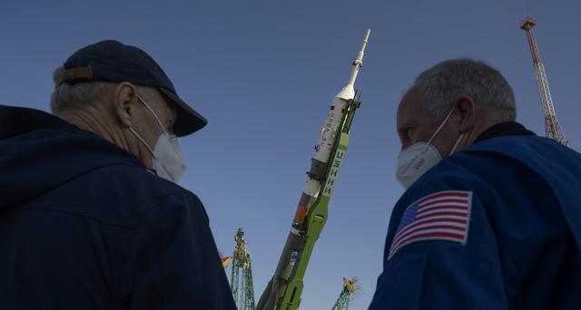 NASA image: Expedition 65 Soyuz Rollout