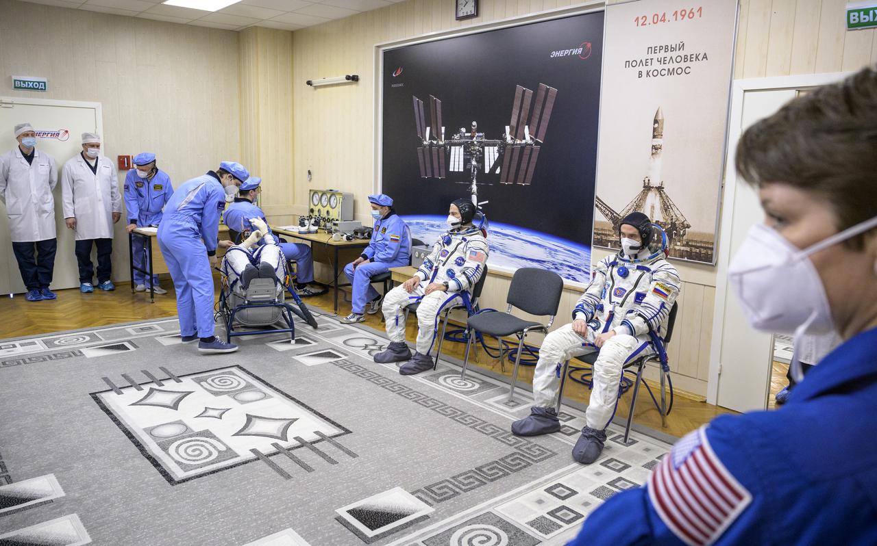 Expedition 65 Preflight