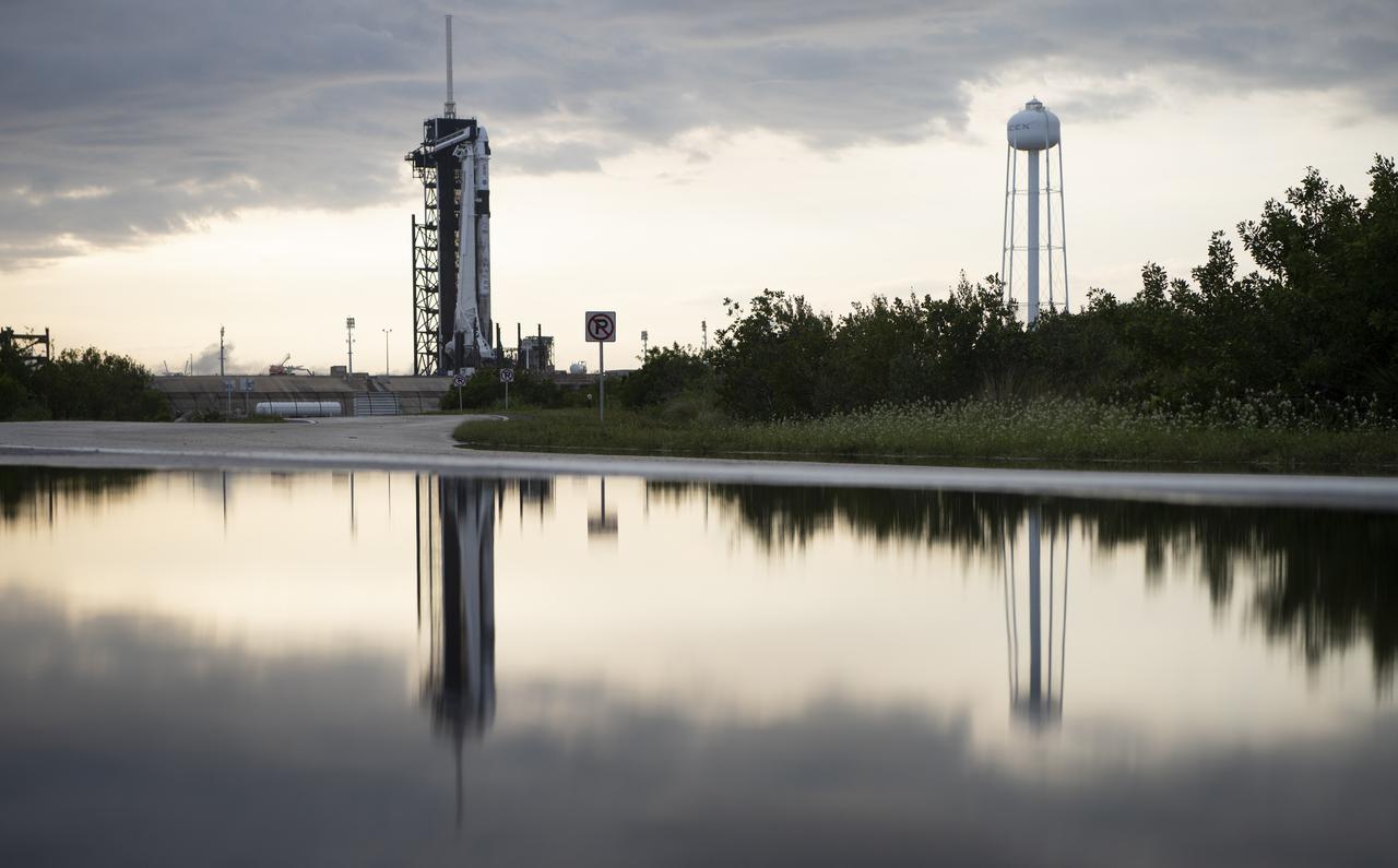 A SpaceX Falcon 9 rocket with the company's Crew Dragon spacecraft onboard is seen on the launch pad at Launch Complex 39A as preparations continue for the Crew-2 mission, Tuesday, April 20, 2021, at NASA’s Kennedy Space Center in Florida. NASA’s SpaceX Crew-2 mission is the second crew rotation mission of the SpaceX Crew Dragon spacecraft and Falcon 9 rocket to the International Space Station as part of the agency’s Commercial Crew Program. NASA astronauts Shane Kimbrough and Megan McArthur, ESA (European Space Agency) astronaut Thomas Pesquet, and Japan Aerospace Exploration Agency (JAXA) astronaut Akihiko Hoshide are scheduled to launch at 5:49 a.m. EDT on Friday, April 23, from Launch Complex 39A at the Kennedy Space Center. Photo Credit: (NASA/Joel Kowsky)