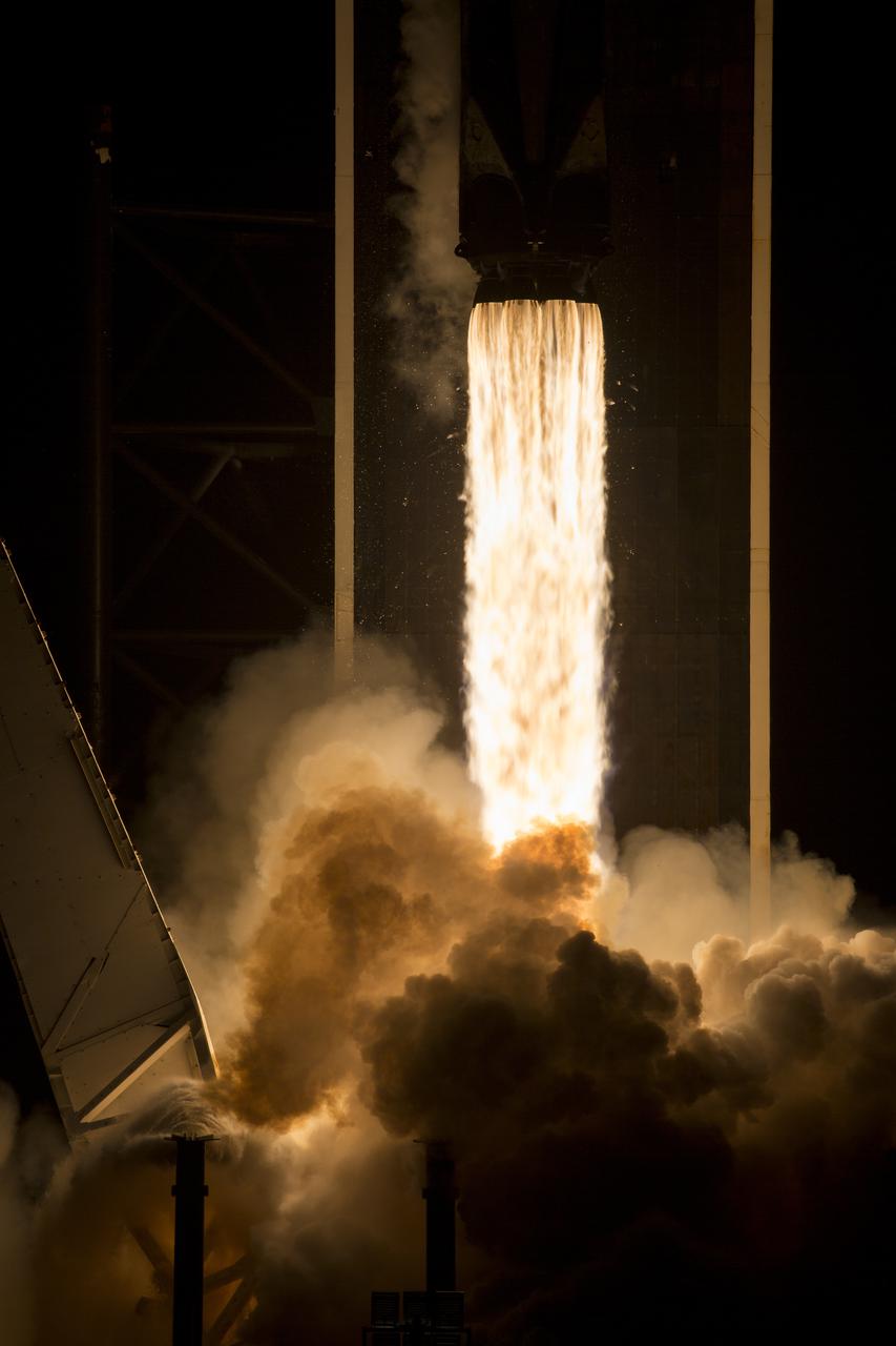 A SpaceX Falcon 9 rocket carrying the company's Crew Dragon spacecraft is launched on NASA’s SpaceX Crew-2 mission to the International Space Station with NASA astronauts Shane Kimbrough and Megan McArthur, ESA (European Space Agency) astronaut Thomas Pesquet, and Japan Aerospace Exploration Agency (JAXA) astronaut Akihiko Hoshide onboard, Friday, April 23, 2021, at NASA’s Kennedy Space Center in Florida. NASA’s SpaceX Crew-2 mission is the second crew rotation mission of the SpaceX Crew Dragon spacecraft and Falcon 9 rocket to the International Space Station as part of the agency’s Commercial Crew Program. Kimbrough, McArthur, Pesquet, and Hoshide launched at 5:49 a.m. EDT from Launch Complex 39A at the Kennedy Space Center to begin a six month mission onboard the orbital outpost. Photo Credit: (NASA/Aubrey Gemignani)
